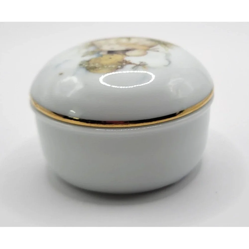 MJ Hummel Trinket Box Porcelain Maiglockchen Lily of the Valley